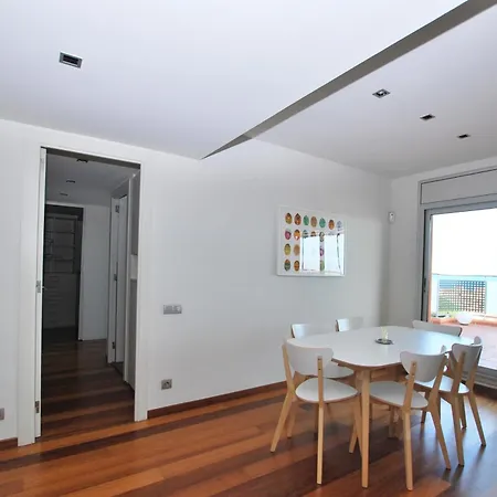 Picasso Street Apartment *