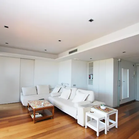 Picasso Street Apartment
